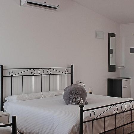 Agriturismo Pelos Ruda ภายนอก รูปภาพ